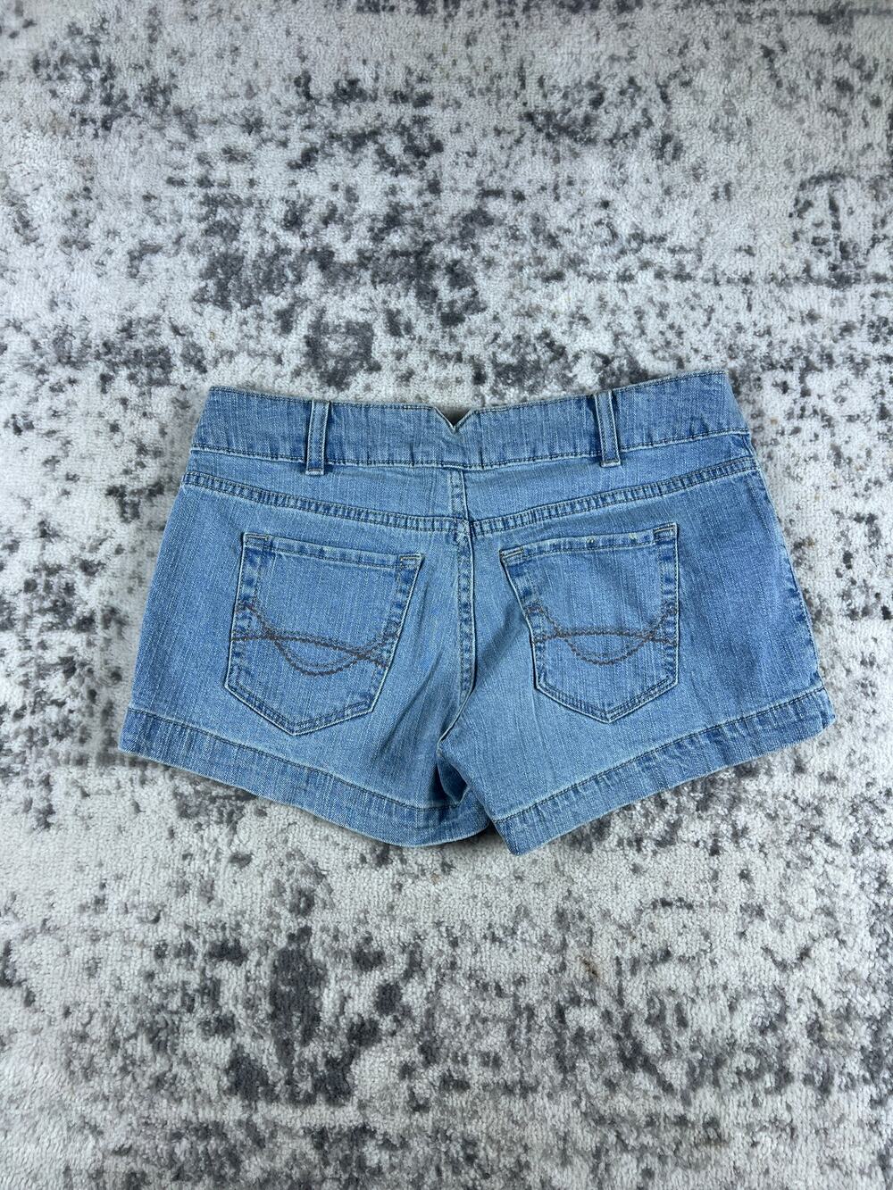 Mossimo Supply Jean Shorts Womens 7 Blue Low Rise Denim Light Wash Y2K Hot Pants
